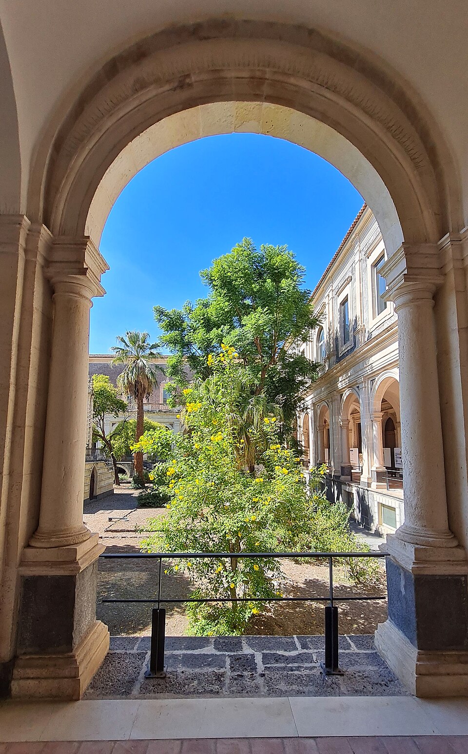 monastero di San Nicolò l'Arena
