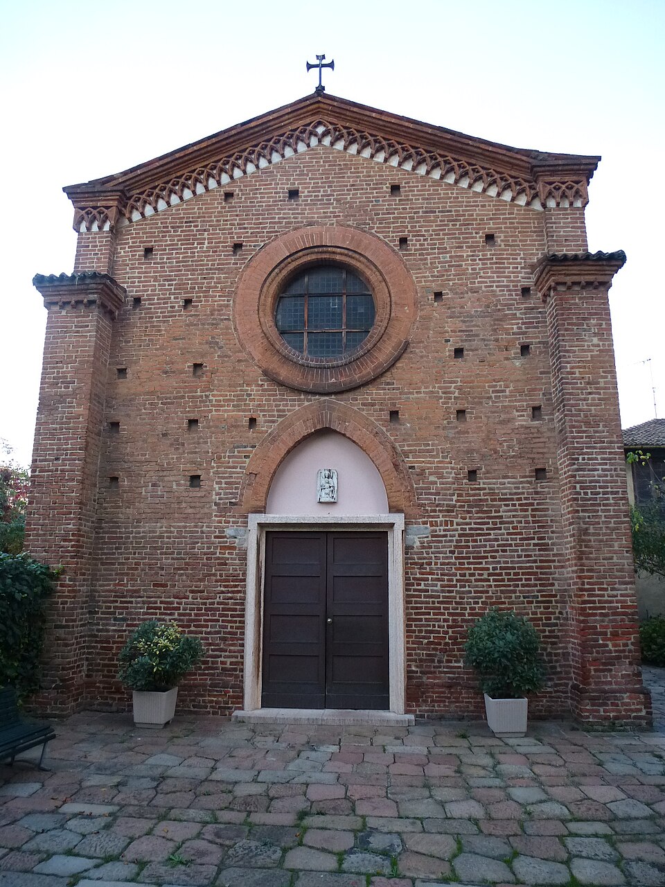 abbazia di Santa Maria Rossa