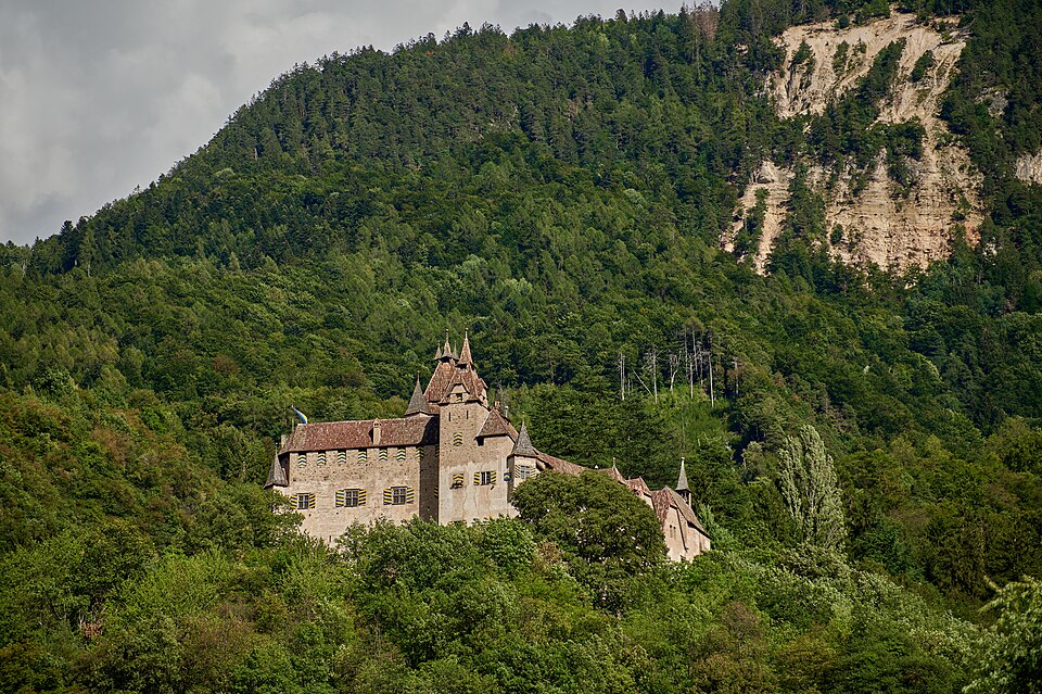 Castel d'Enna - Schloss Enn