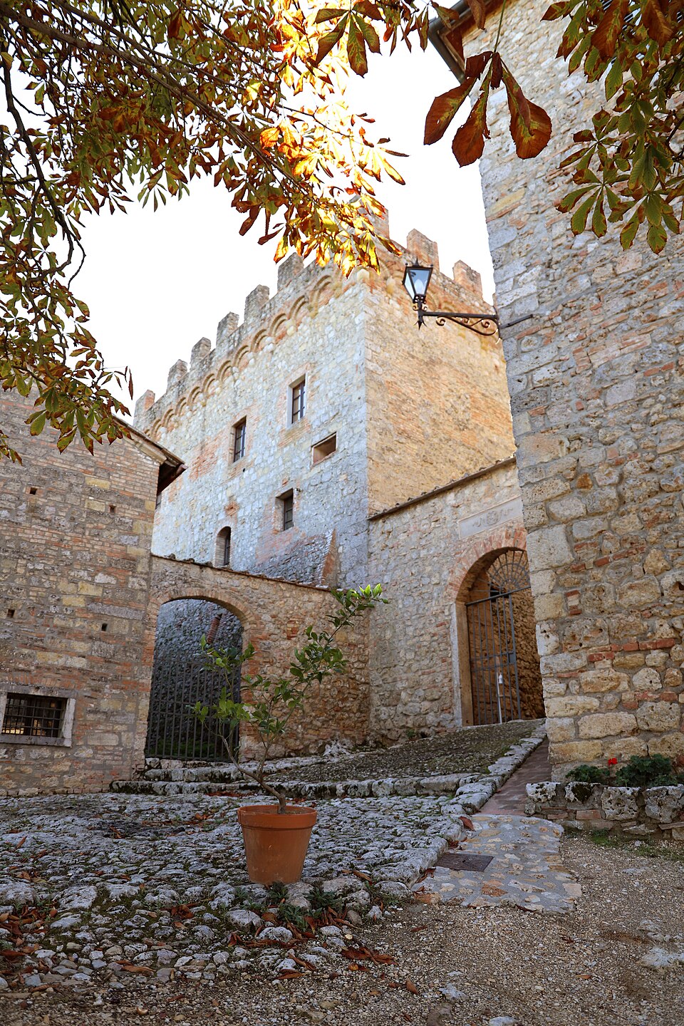 Castel Pietraio
