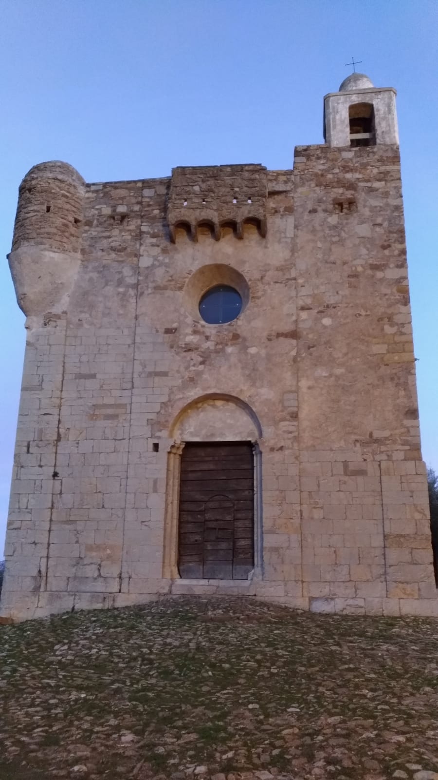 Chiesa-fortezza di San Pietro