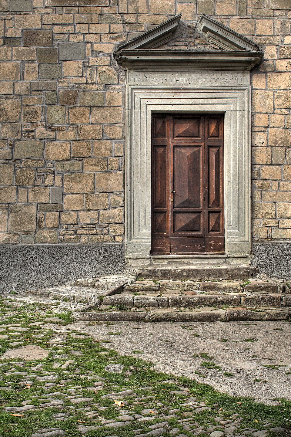 Castello dei Pelosi