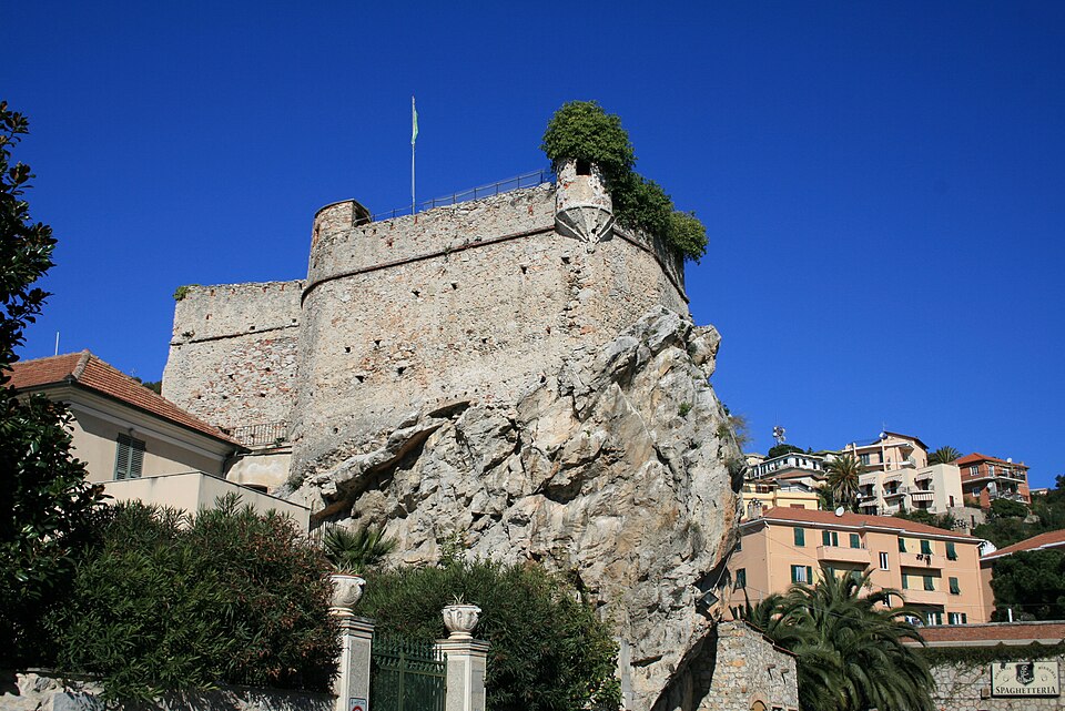 castello della Pietra