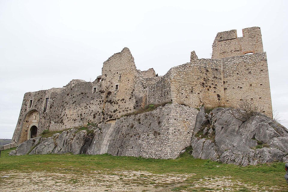 Castello D'Evoli