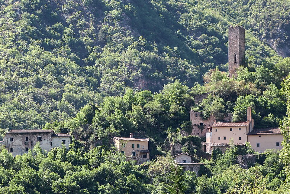 Castello di Biselli