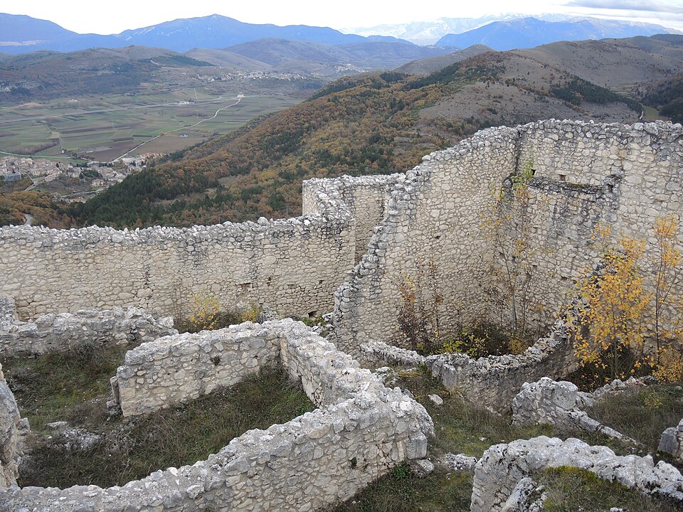 Castello di Bominaco