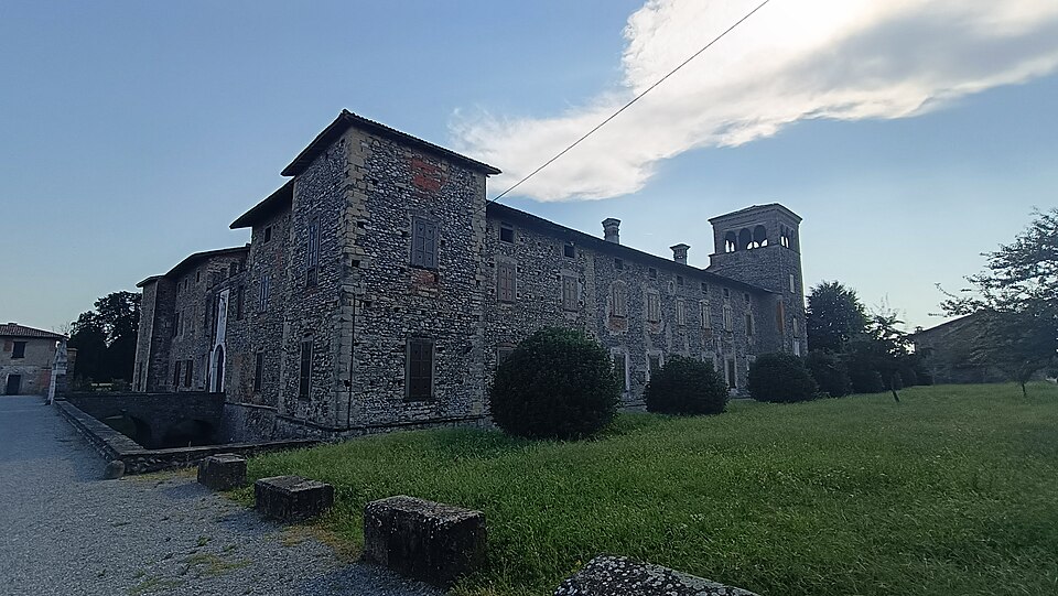 Castello di Cavernago