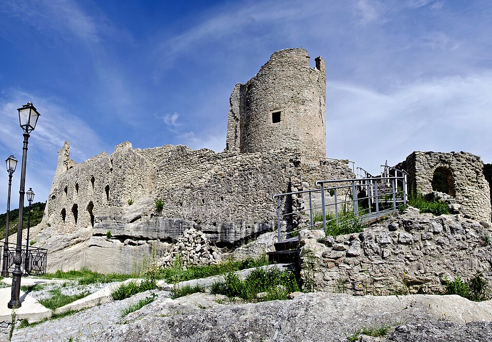 castello di Cleto
