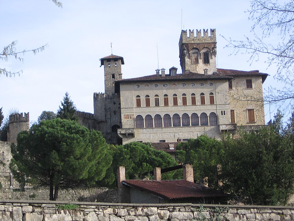 castello di Costa di Mezzate