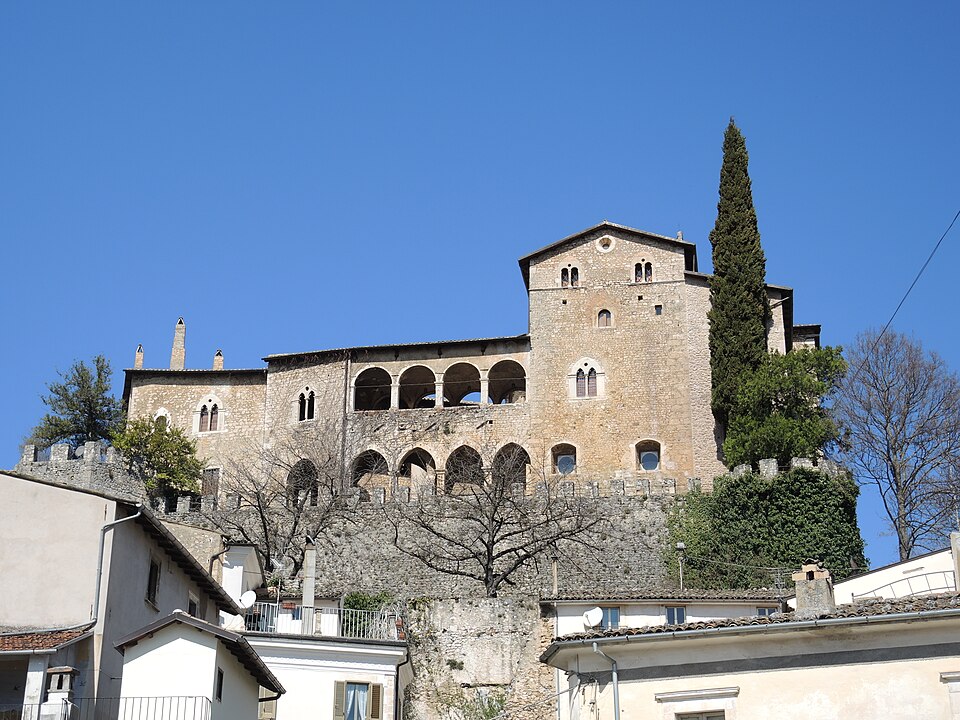 castello di Gagliano Aterno