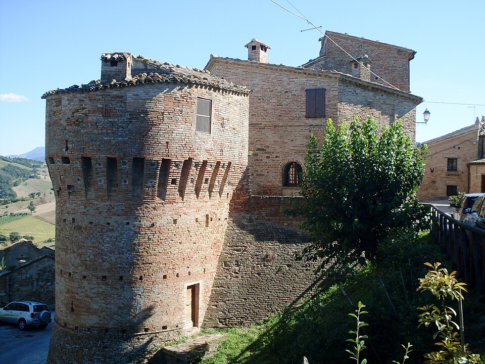 castello di Loretello
