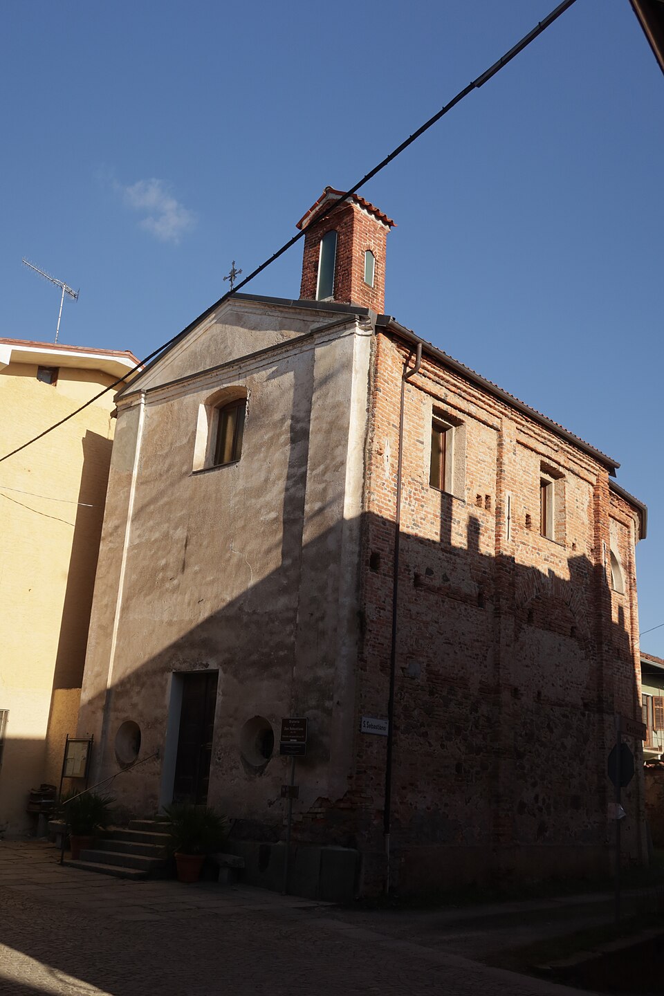 Castello di Lozzolo