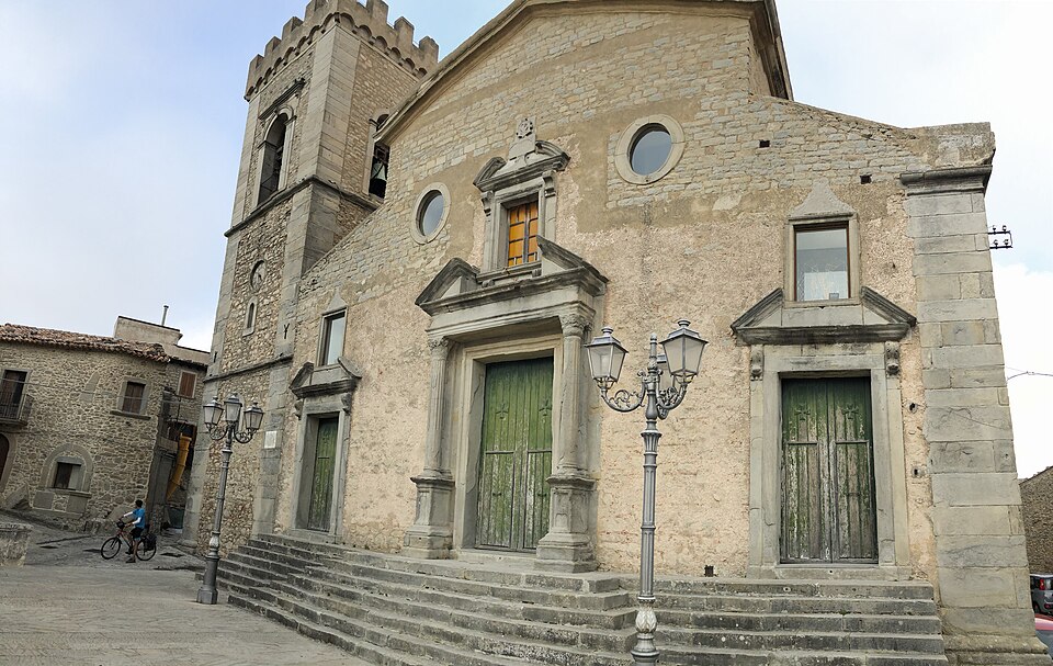 Castello di Montalbano