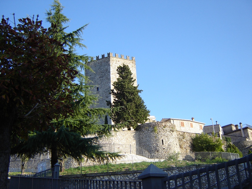 castello di Monte San Giovanni Campano
