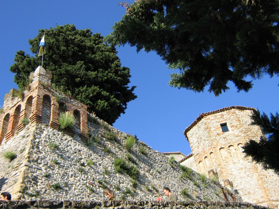 castello di Montebello di Torriana