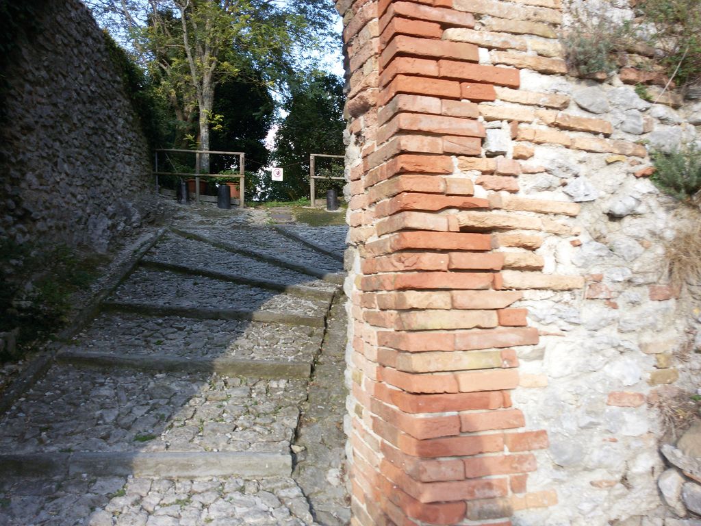 Castello di Montebello