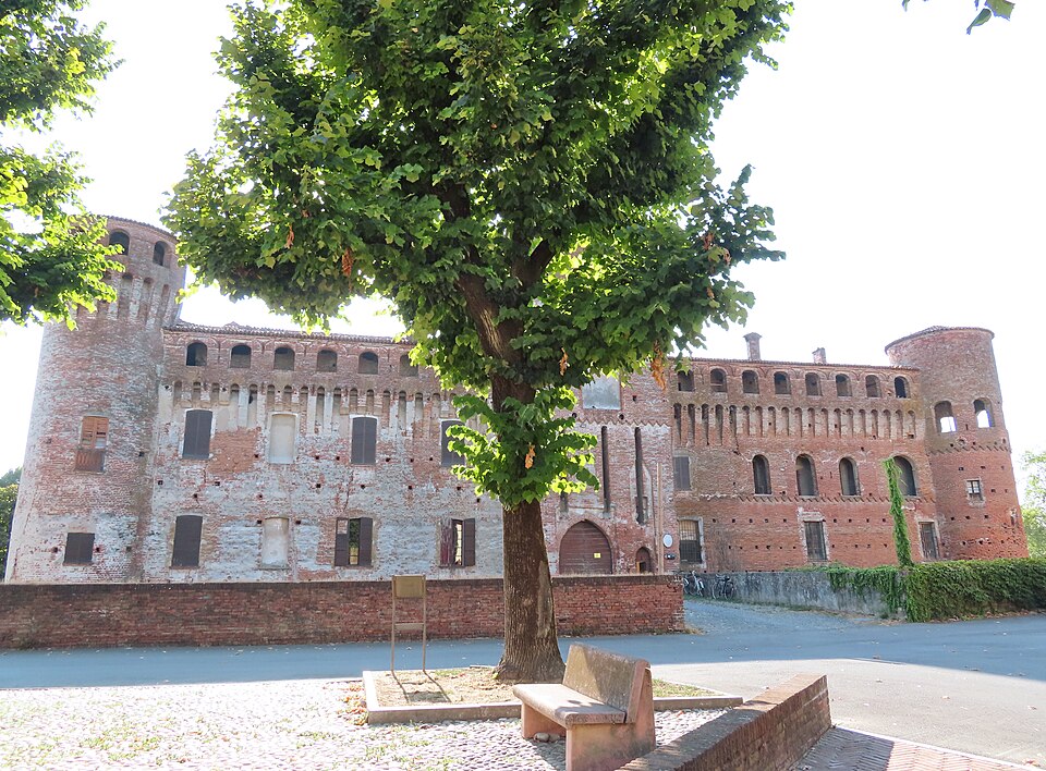 castello di Monticelli