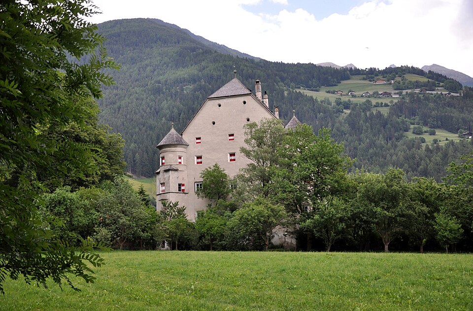castello di Neumelans
