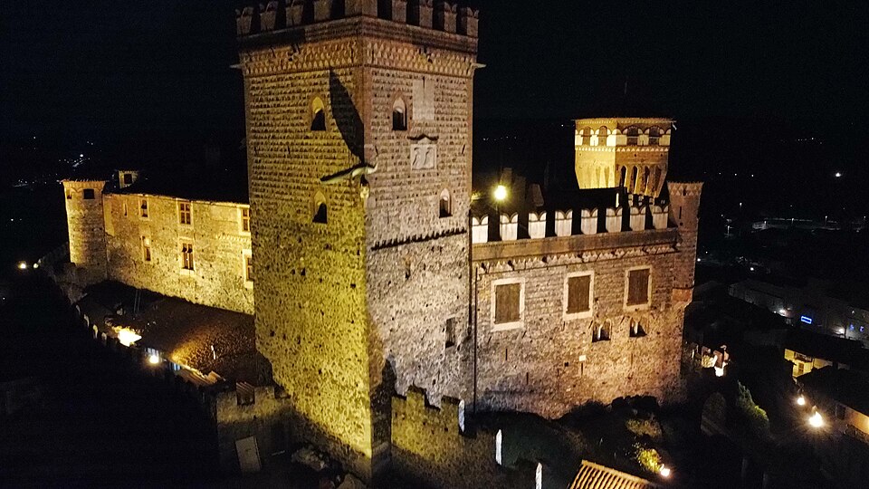 Castello di Pavone Canavese