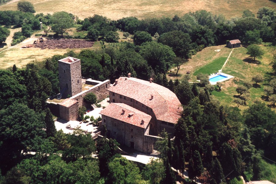 castello di Petroia