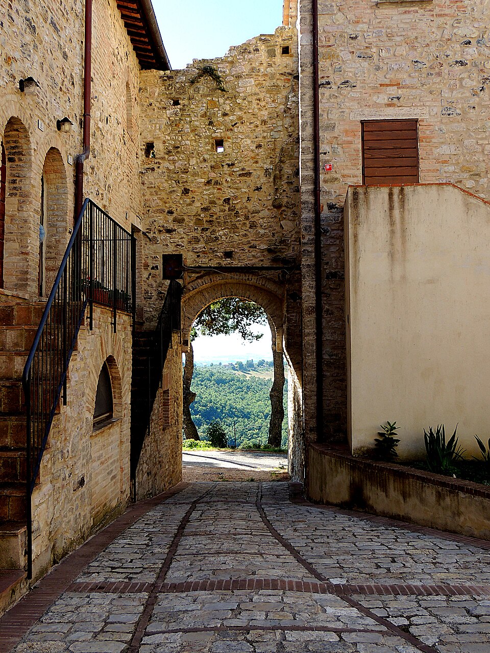 castello di Petroro