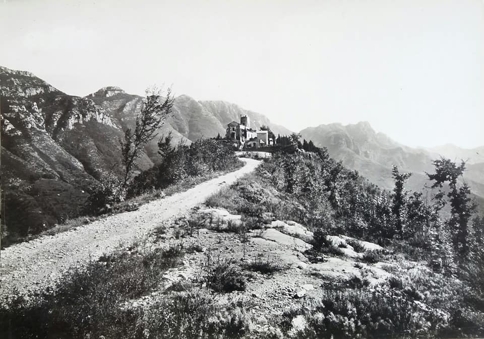 Castello di santa Maria la Nova