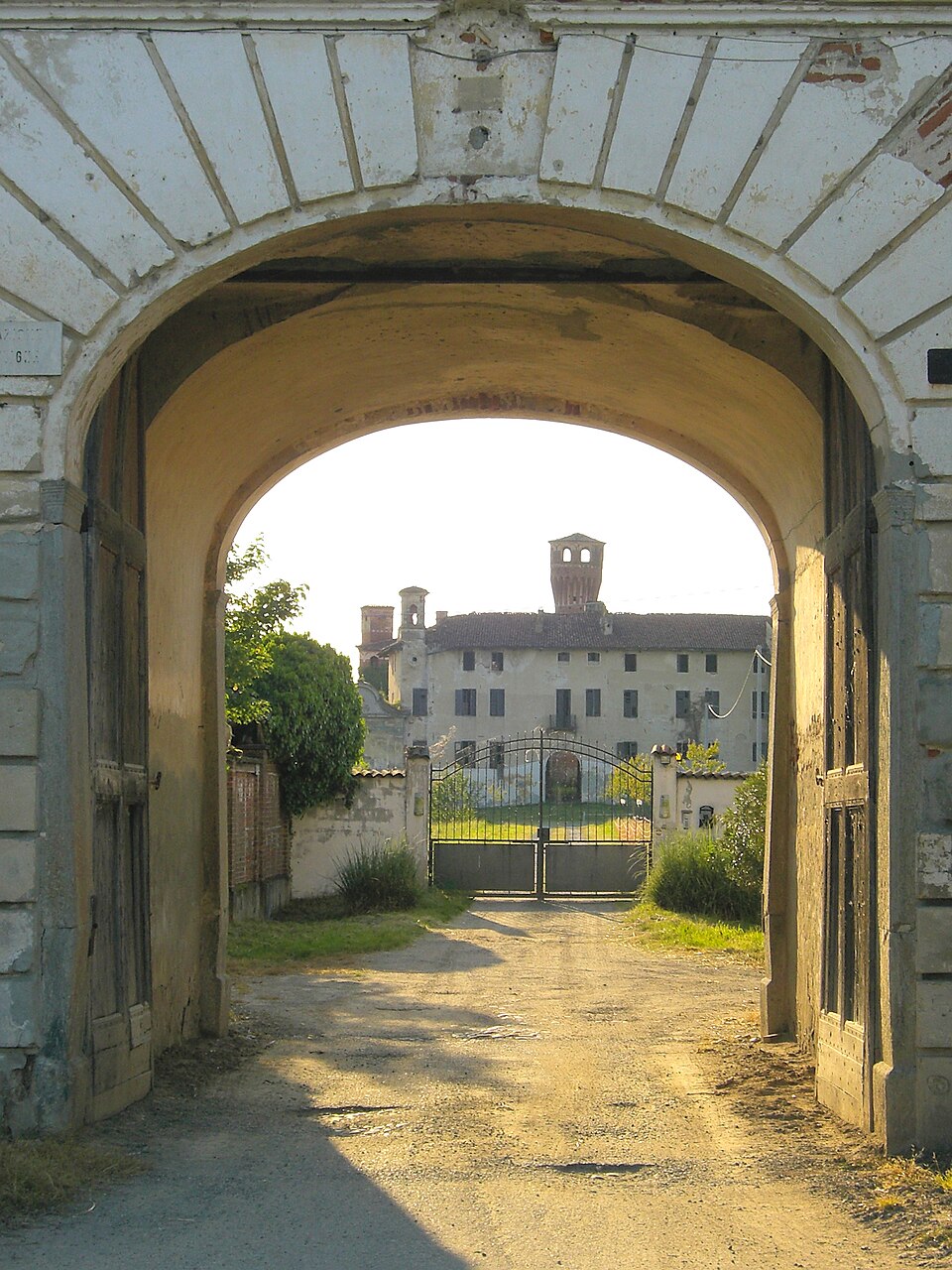 Castello di Vettignè