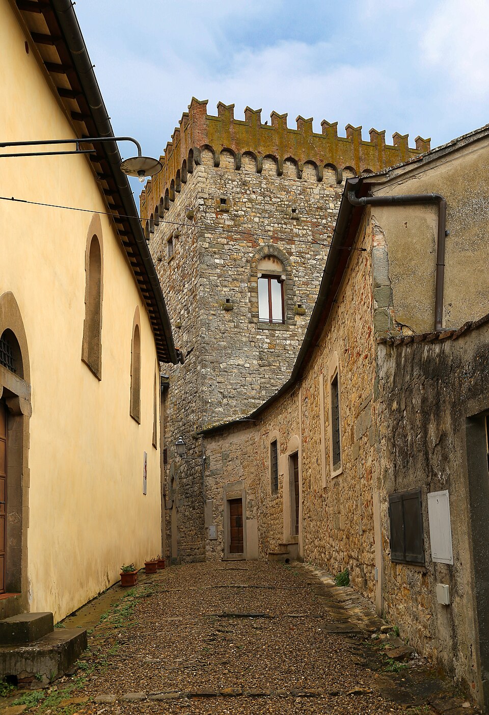 castello di Volognano