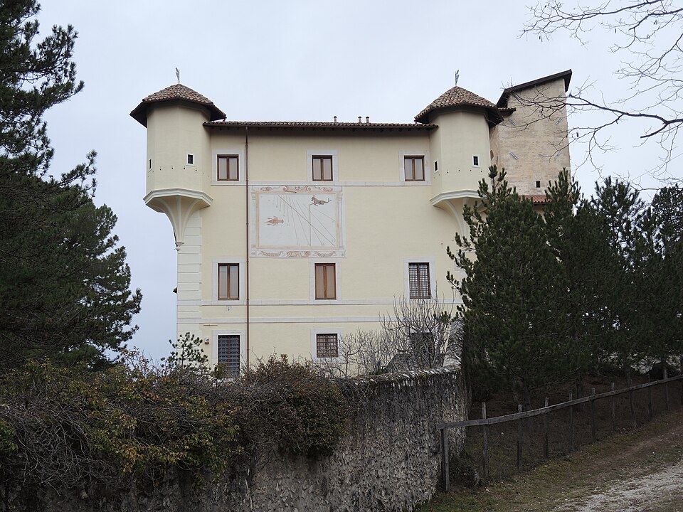 Castello Dragonetti de Torres