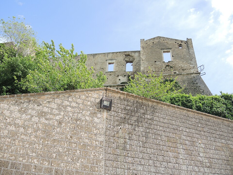 Castello Duchi di Caracciolo