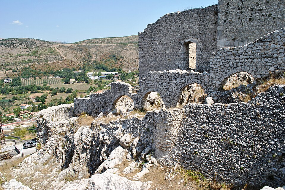 Castello Lamagna