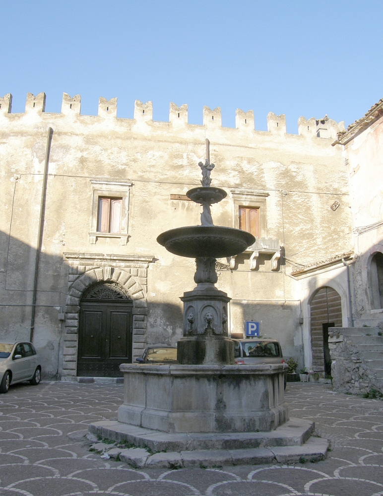 Castello Mediceo di Bussi sul Tirino