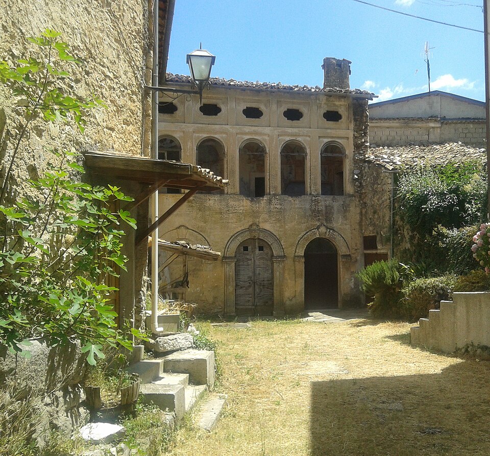 Castello Piccolomini
