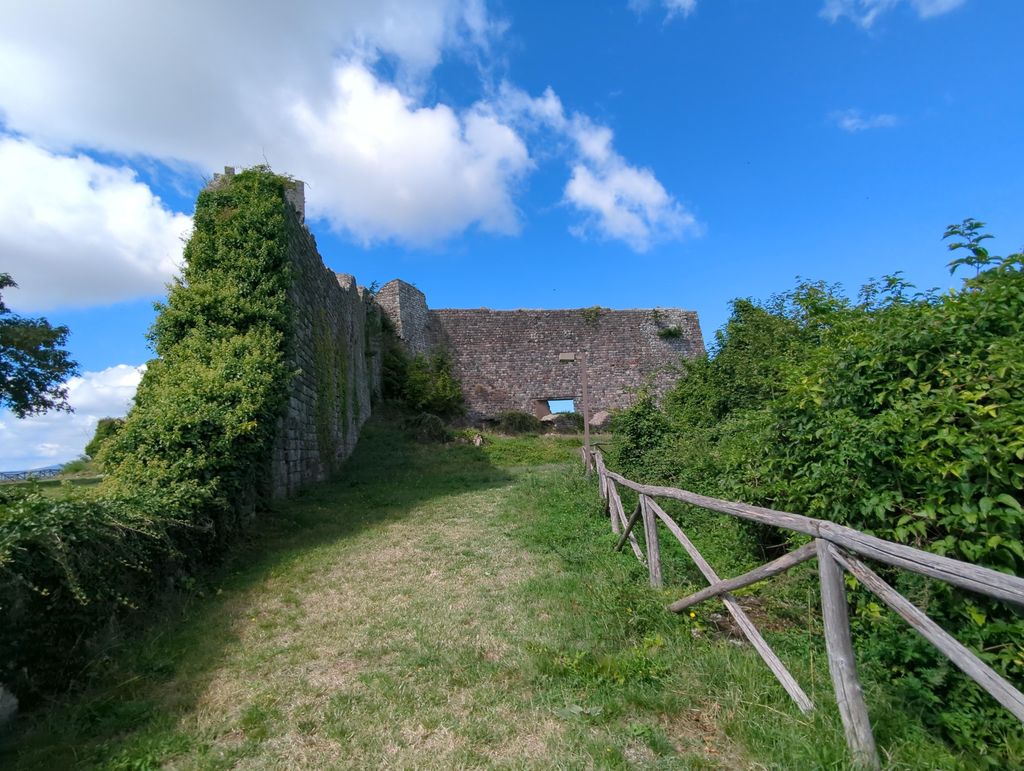 Rocca di Radicofani