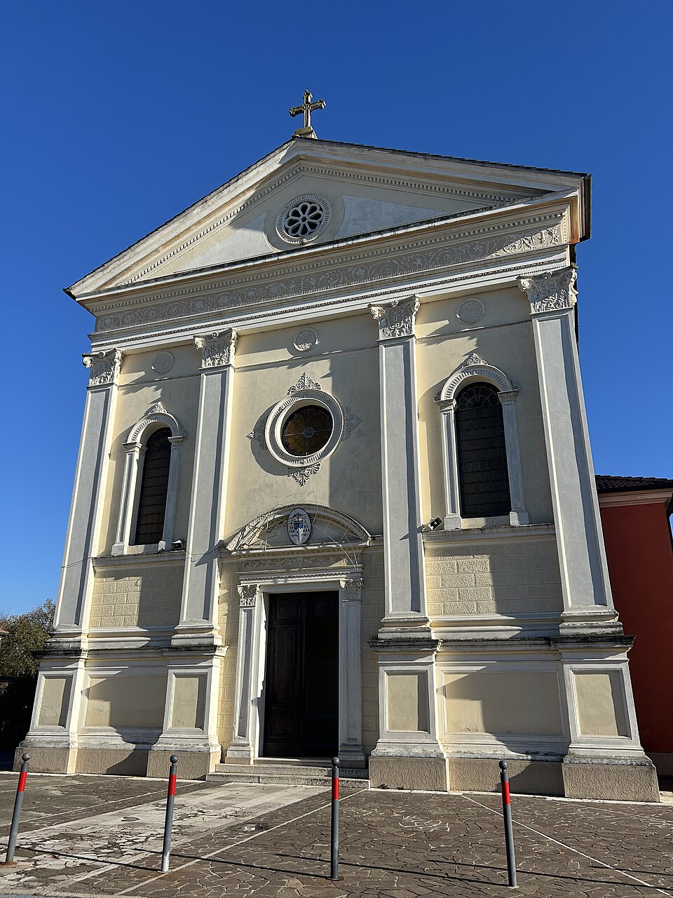 chiesa dei Santi Vittore e Corona