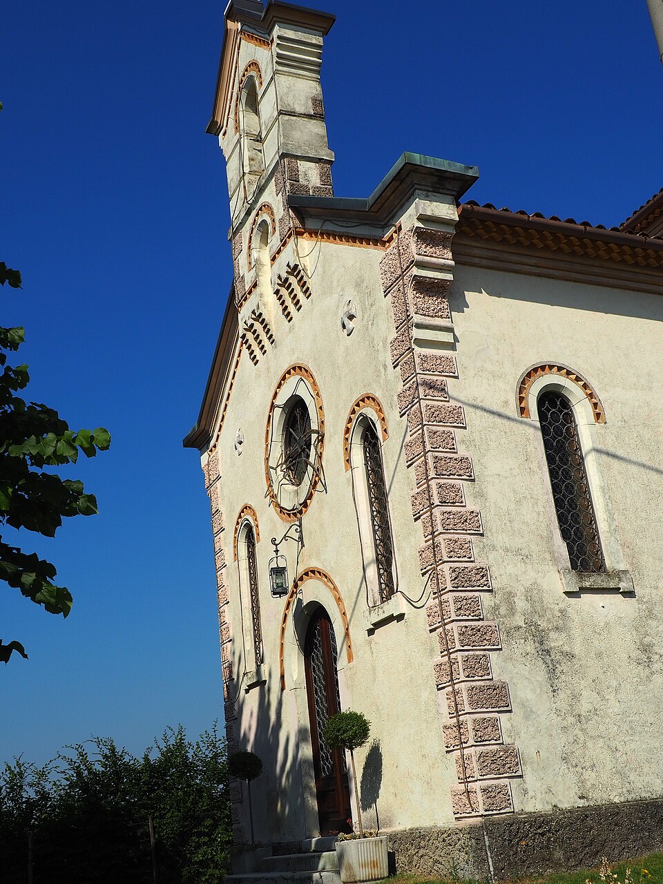 chiesa della Beata Vergine di Lourdes