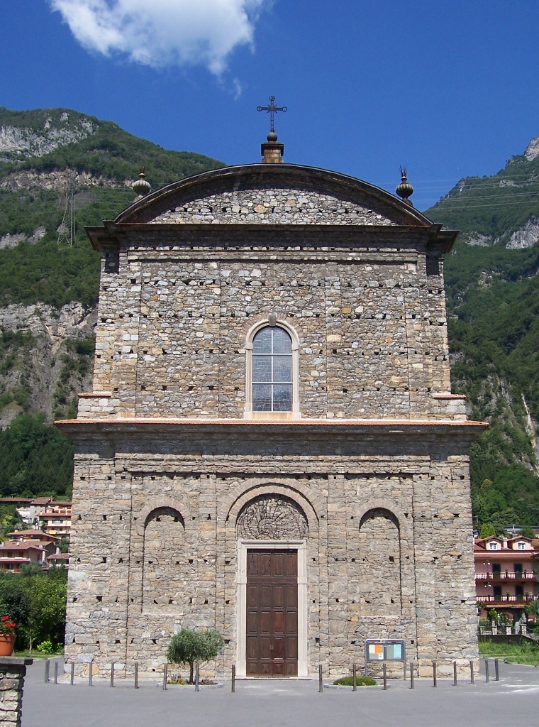chiesa della Sacra Famiglia
