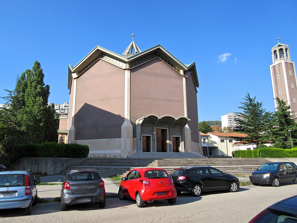 chiesa di Gesù Divino Operaio