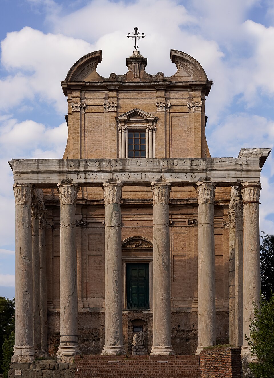 chiesa di San Lorenzo in Miranda