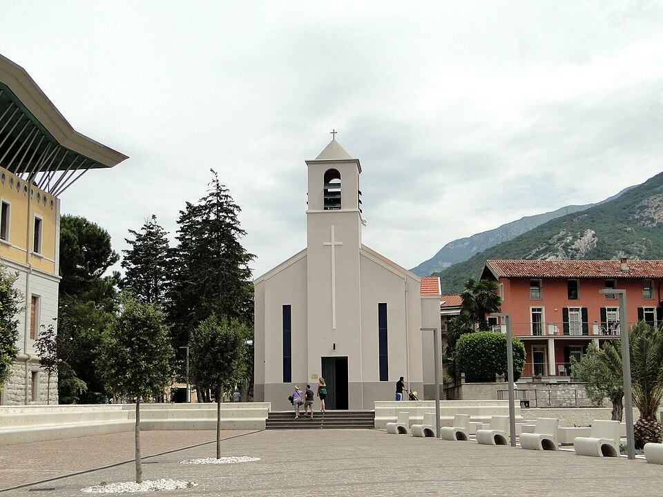 chiesa di Santa Maria al Lago