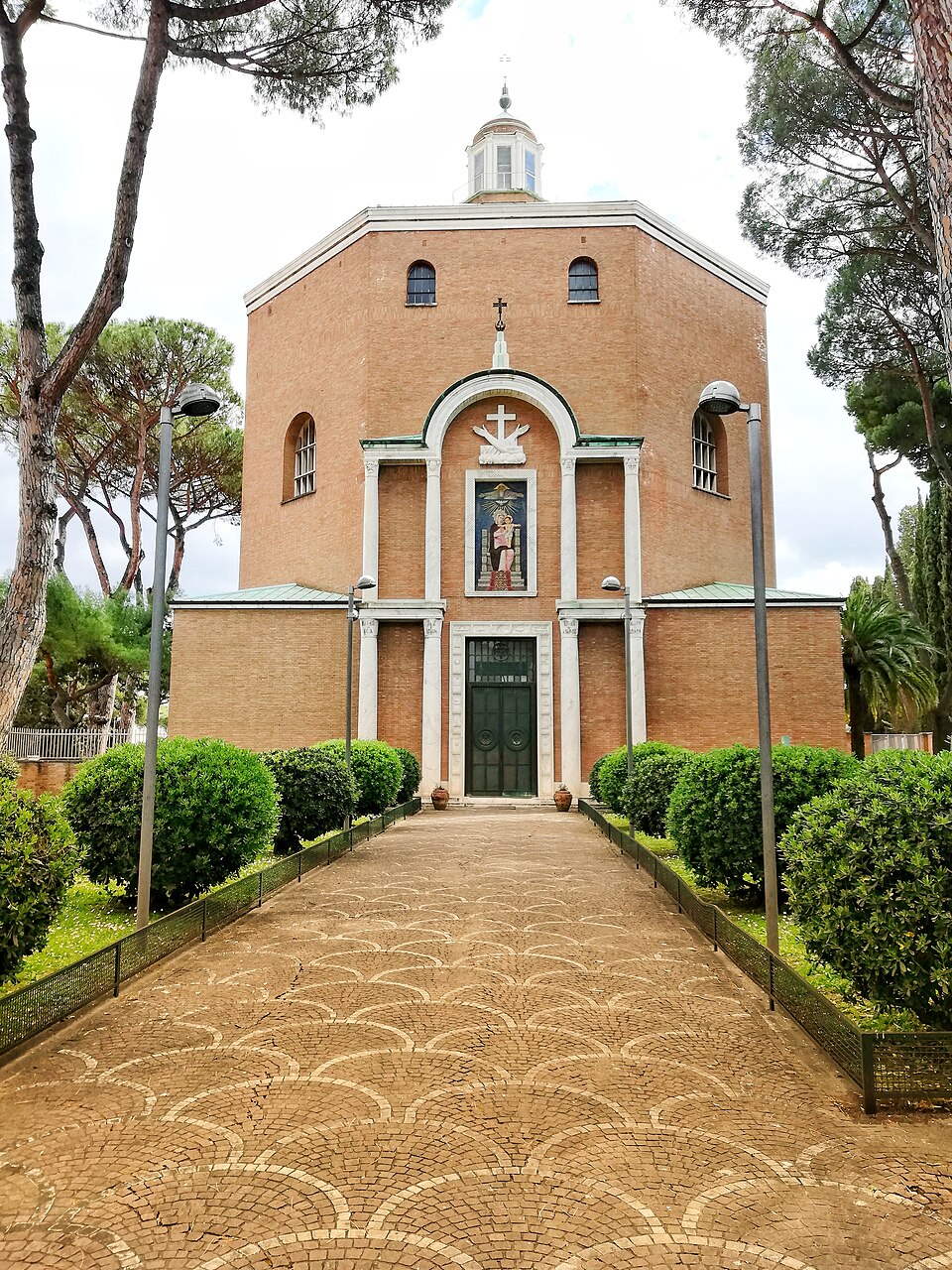 chiesa di Santa Maria Mediatrice