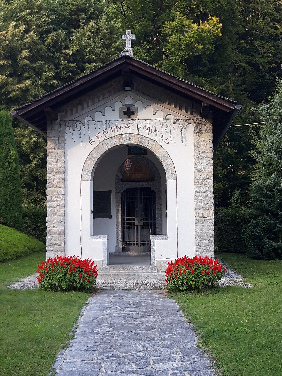 chiesa Regina Pacis