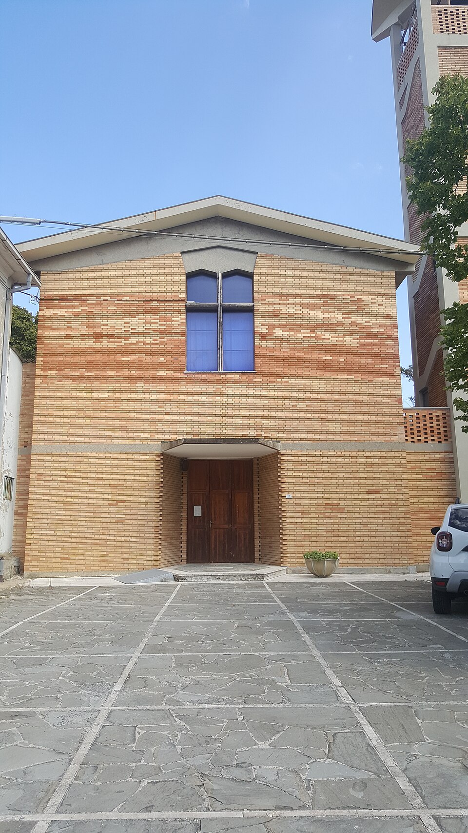 cimitero e Chiesa di San Pietro