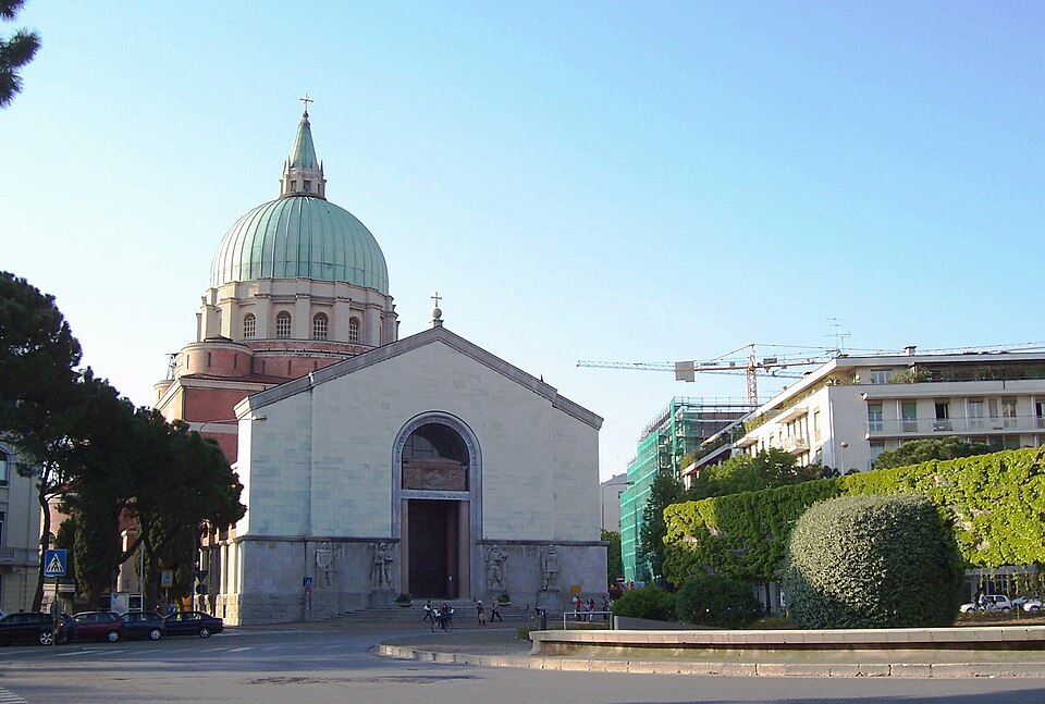 tempio ossario dei Caduti d'Italia