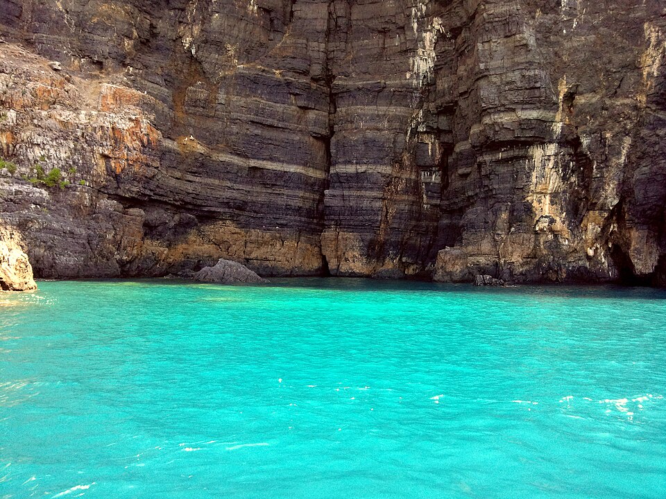 Vecchio Faro di Punta Infreschi