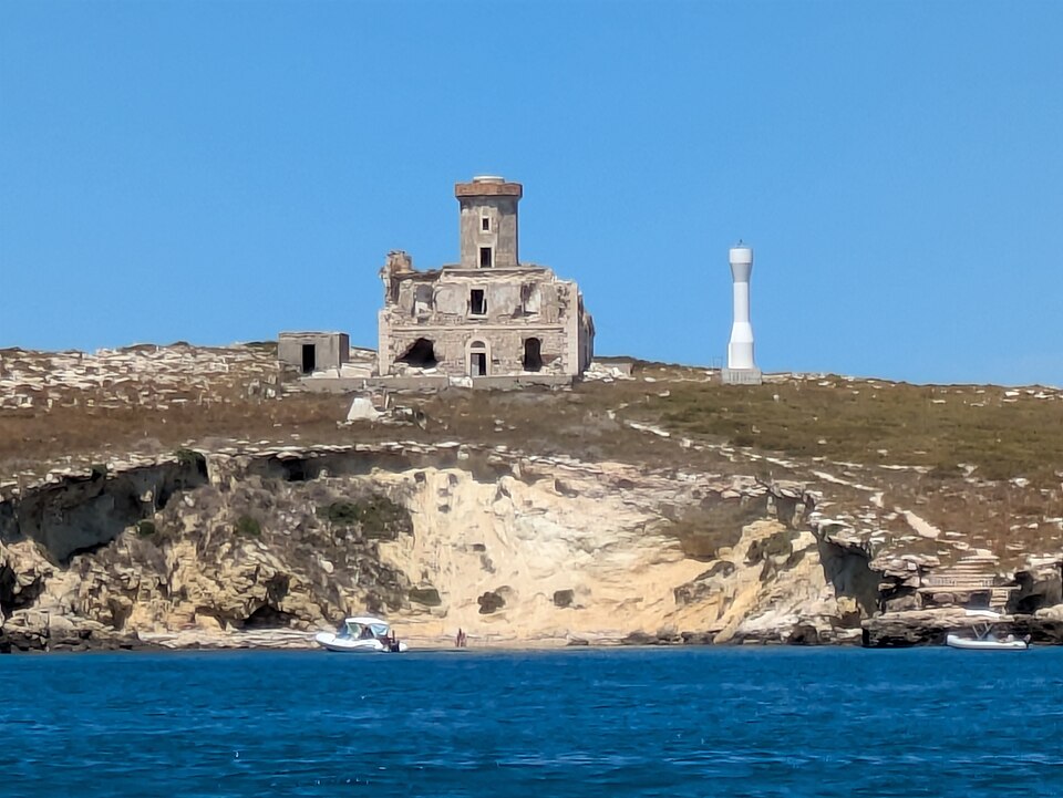 Faro di Capraia