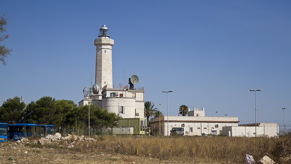 Faro di Cozzo Spadaro