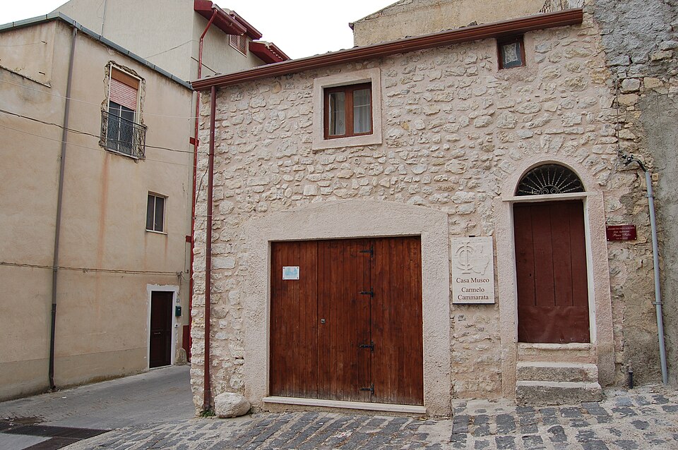 Casa museo Carmelo Cammarata