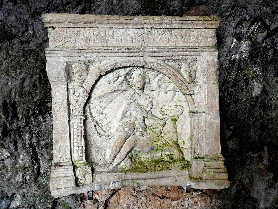 grotta del Mitreo
