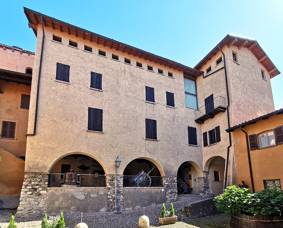 MEAB - Museo Etnografico Dell'Alta Brianza